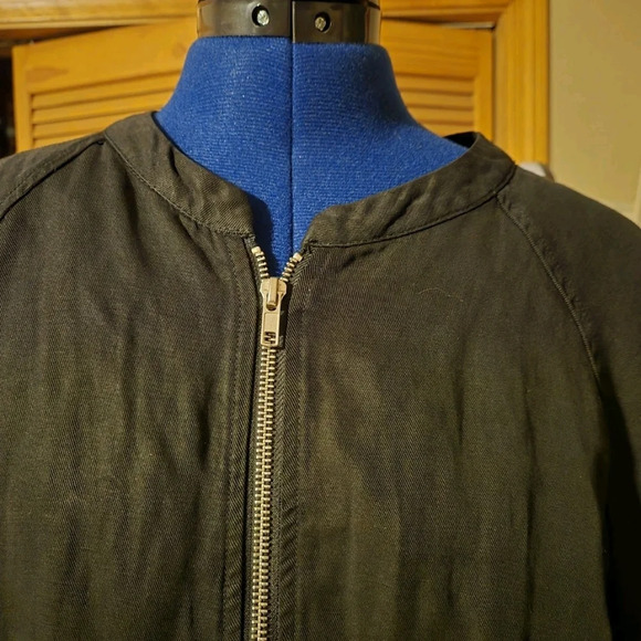 Sanctuary Women's Black Bomber Jacket - Picture 4 of 5